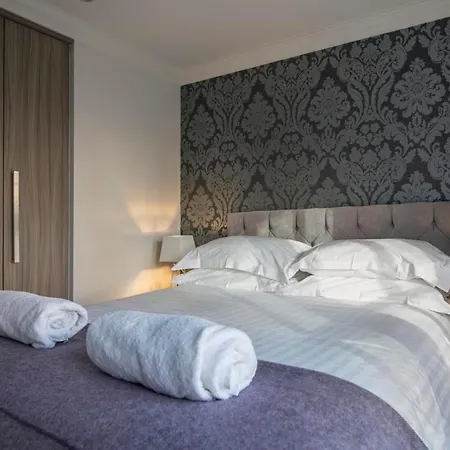 Chocolets - The Joseph Rowntree Apartament York