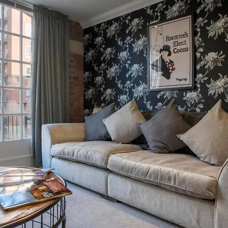 Chocolets - The Joseph Rowntree * York